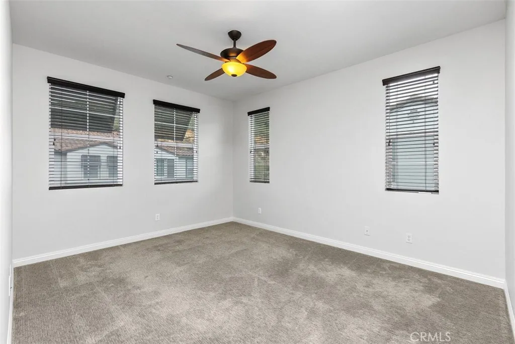 https://cdn.realtyfeed.com/cdn/127/306649462/70404656c6da975453f5d3d452a9b483.webp