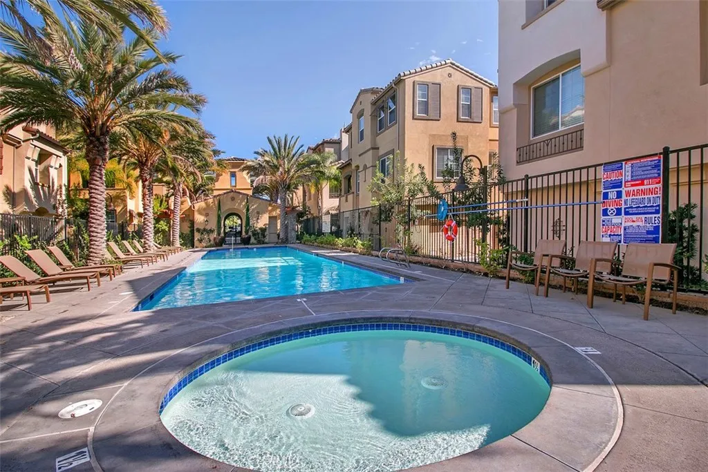 https://cdn.realtyfeed.com/cdn/127/306649462/7dda69cf0707d196b83a85494078e50d.webp