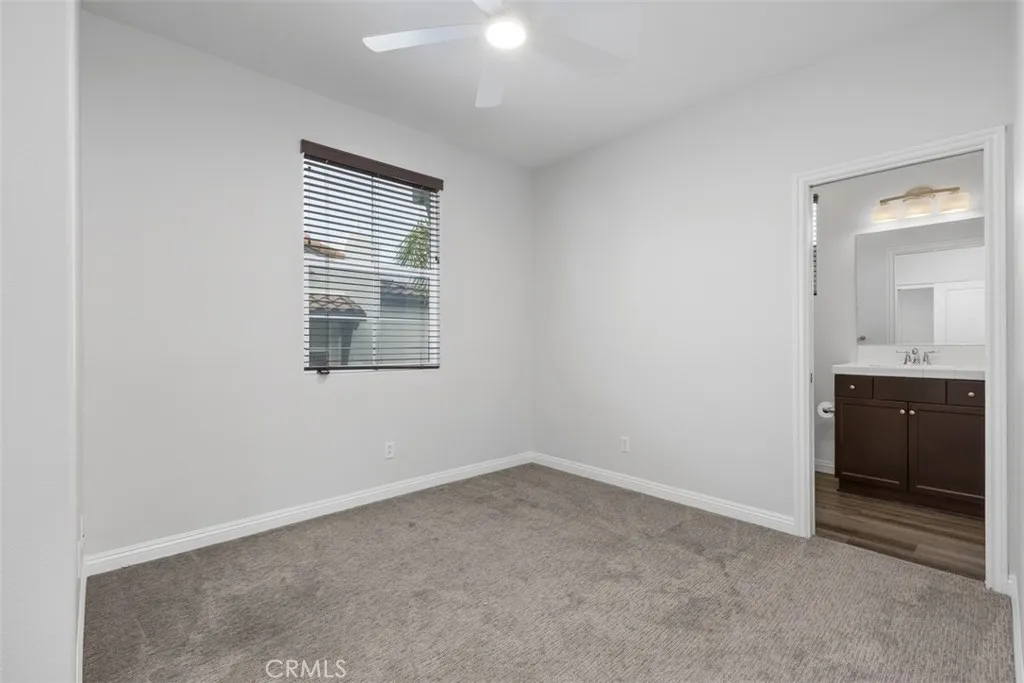 https://cdn.realtyfeed.com/cdn/127/306649462/acbf8514da854984b45feea2654e841c.webp