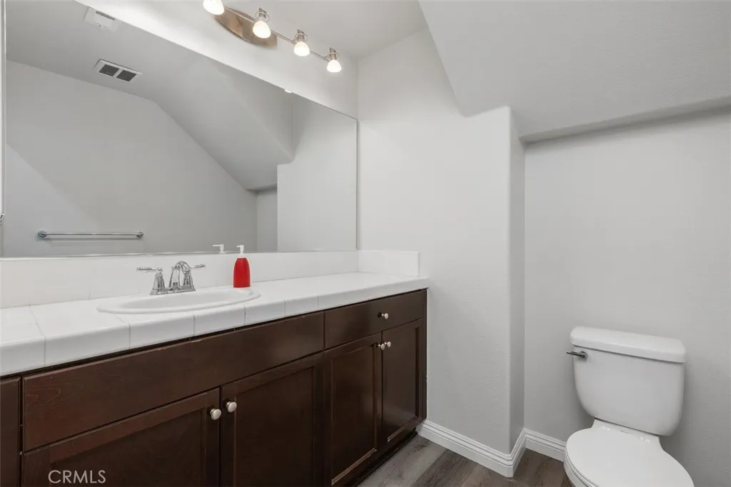 https://cdn.realtyfeed.com/cdn/127/306649462/c6baa6d18faafc60f525476440e97124.webp