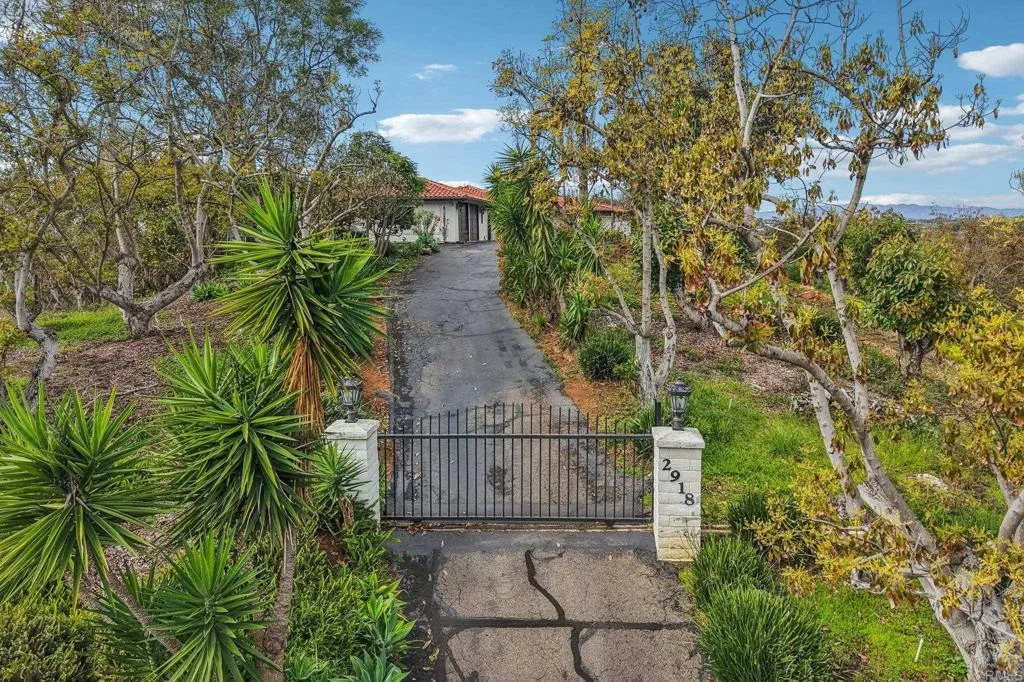https://cdn.realtyfeed.com/cdn/127/306649506/08b58ee59cd8e57a8741ca9422b0559e.webp
