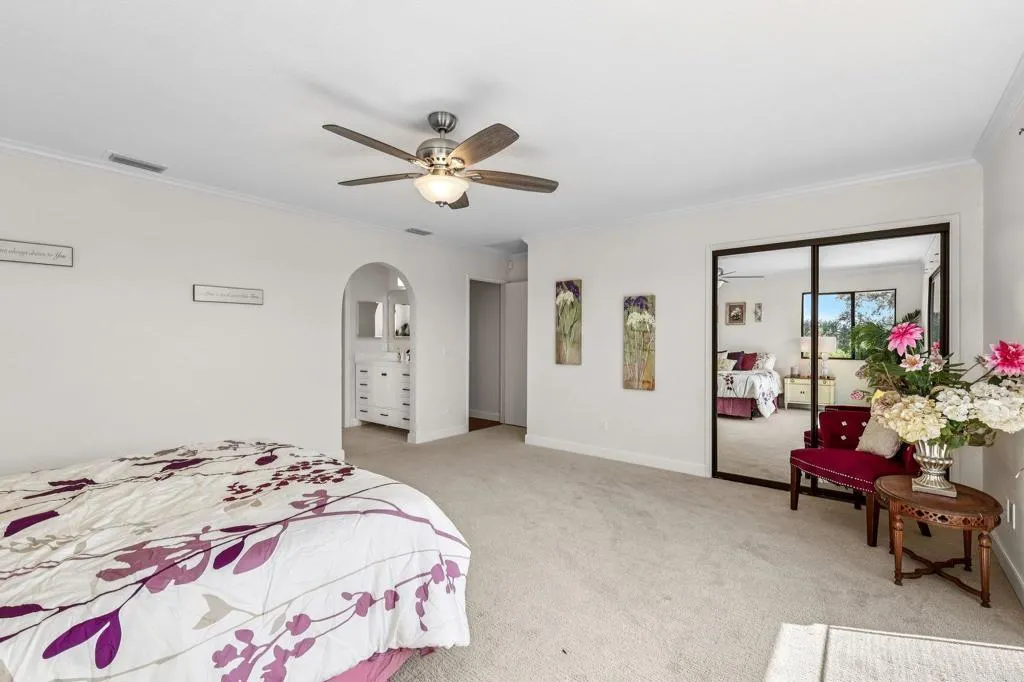 https://cdn.realtyfeed.com/cdn/127/306649506/94ff16d6f3f46f405d2ad1c9270509f9.webp
