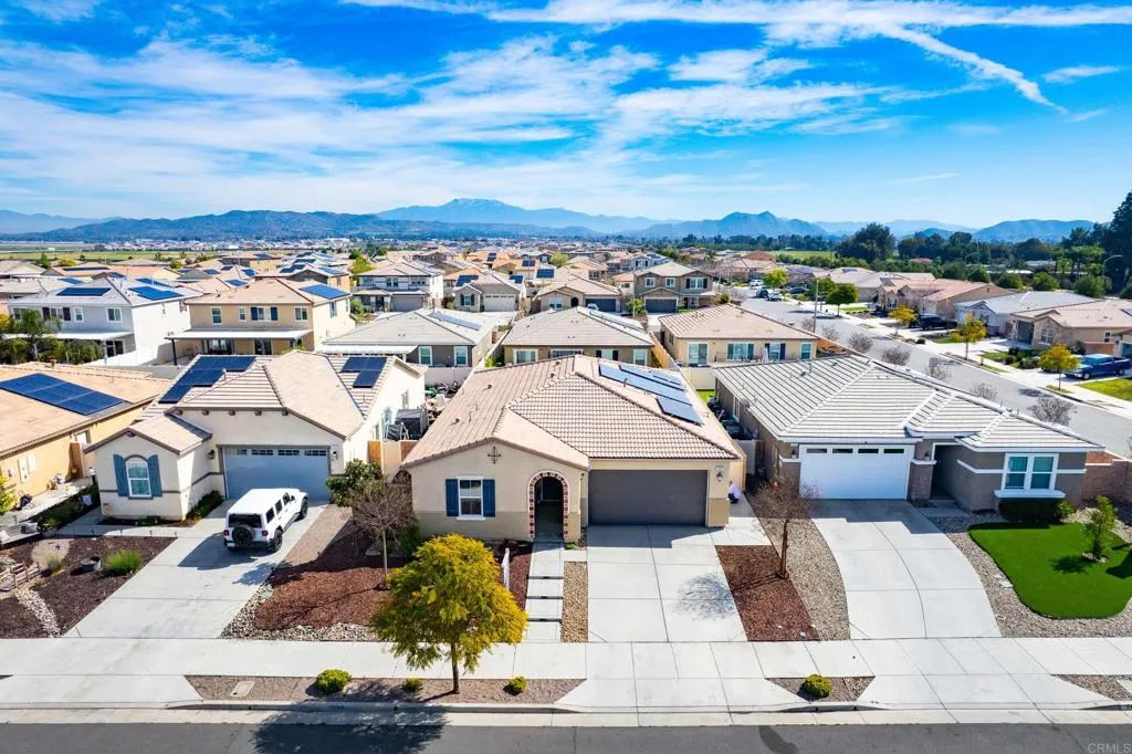 2409 Tulip Dr, Perris, CA 92570 - Main photo, Perris, CA
