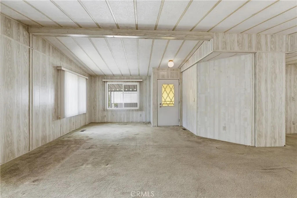 https://cdn.realtyfeed.com/cdn/127/306649562/077578bb0541be552ec5523f1eabcc27.webp