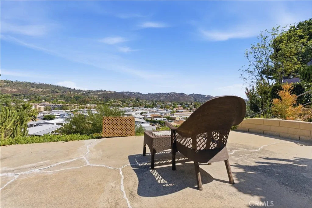 https://cdn.realtyfeed.com/cdn/127/306649562/3a92fa54c45d8d431e829eb33768b624.webp