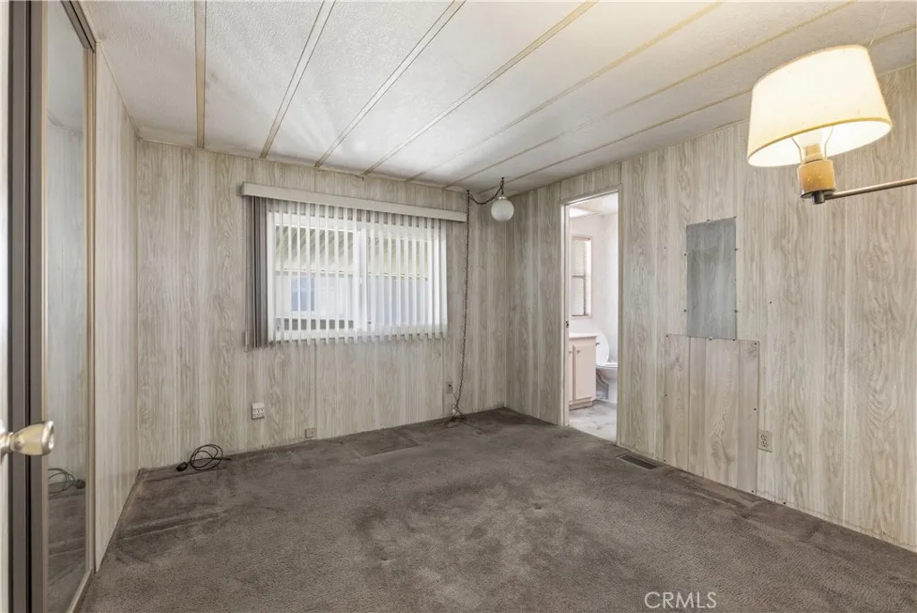 https://cdn.realtyfeed.com/cdn/127/306649562/77f87d56bfaea0c860b6d7758c2c6e40.webp