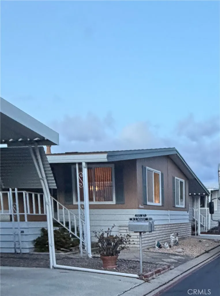 https://cdn.realtyfeed.com/cdn/127/306649562/c84a888ea0b21ed8069f58df3ee3d5fe.webp