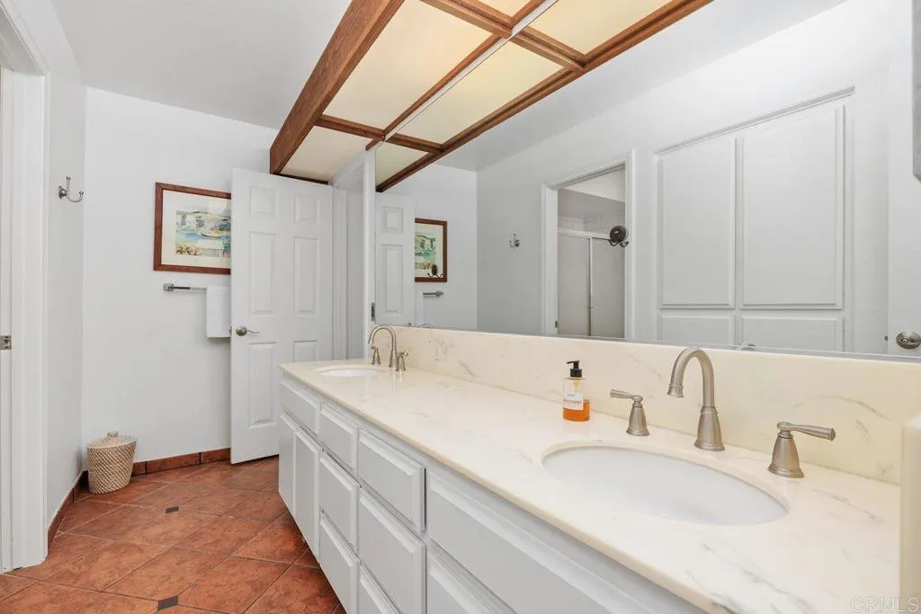 https://cdn.realtyfeed.com/cdn/127/306649597/3075c231d519a166aeffae16a676f414.webp