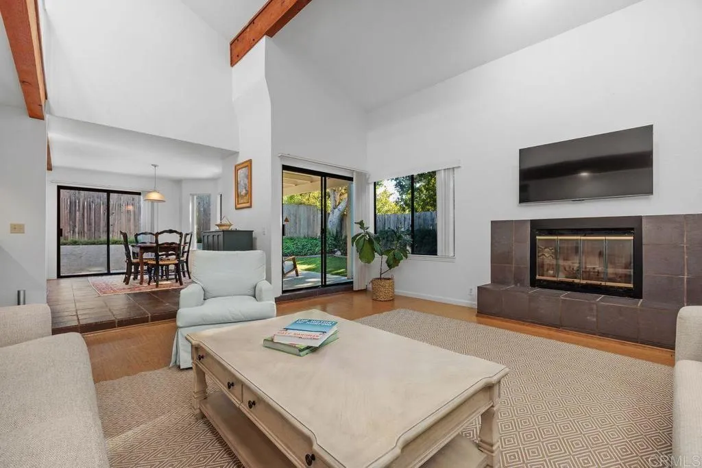 https://cdn.realtyfeed.com/cdn/127/306649597/946138078f35834bc4c2a7f6382a53f6.webp