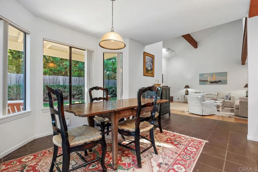 https://cdn.realtyfeed.com/cdn/127/306649597/b07d874e0f6abc7e44c28975517a009a.webp