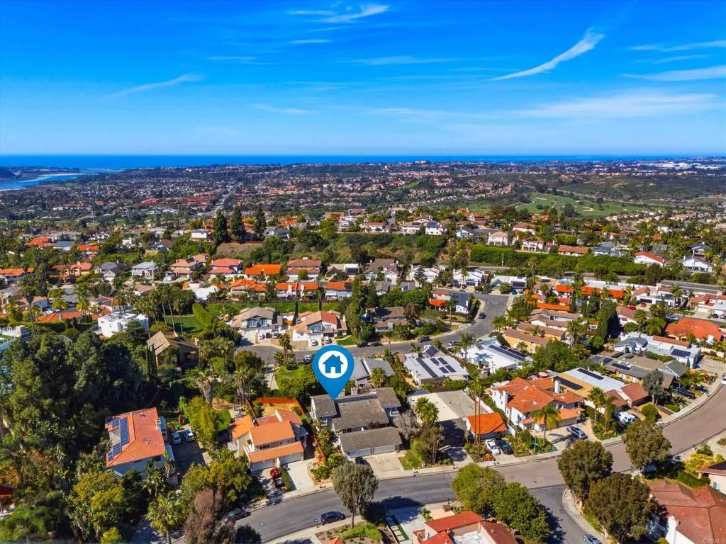 https://cdn.realtyfeed.com/cdn/127/306649597/f39875090e9bb53108b0498861b740a0.webp