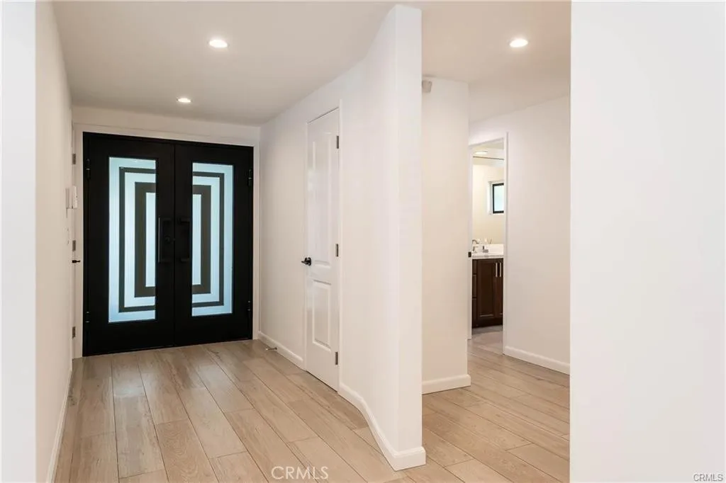 3913 Bon Homme, Calabasas, CA 91302 - Photo 2 of 22, Calabasas, CA