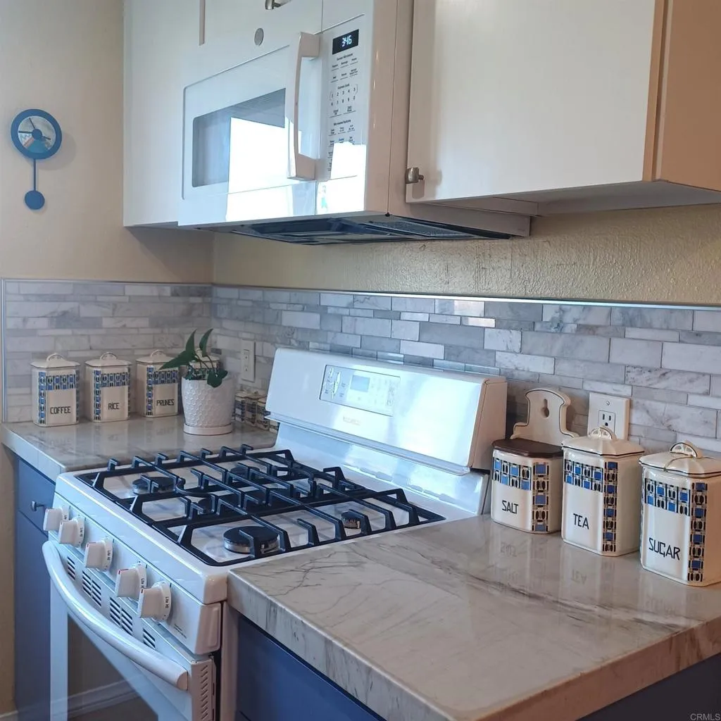 Photo #3: NDP2601702 Listing: Photo #3