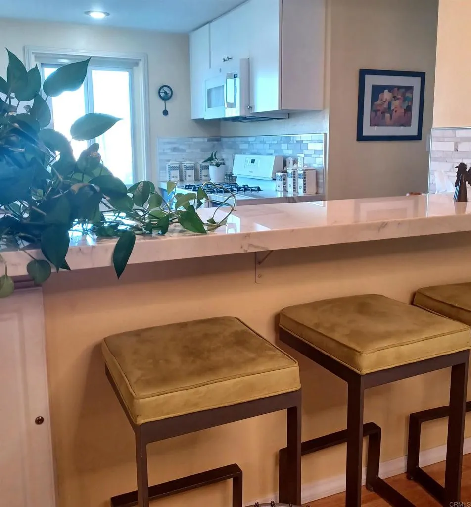 Photo #5: NDP2601702 Listing: Photo #5