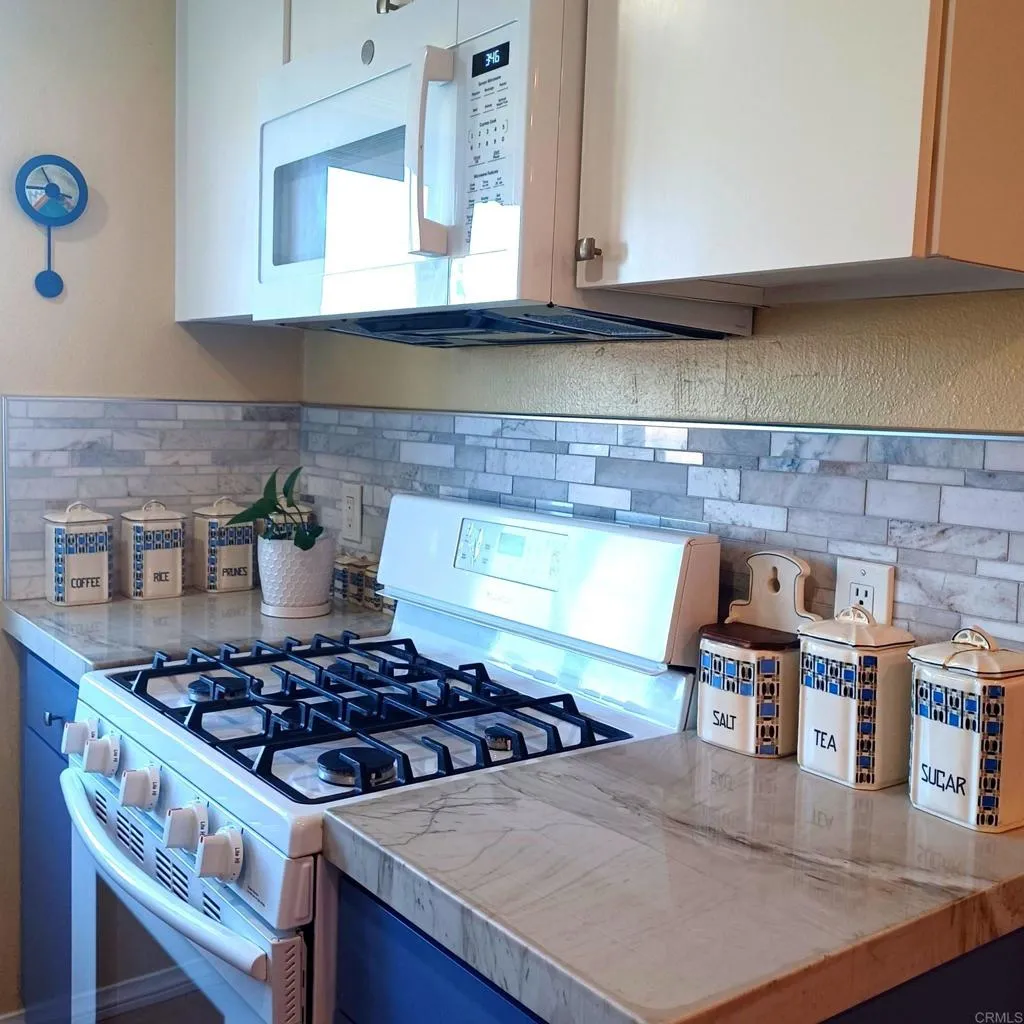 https://cdn.realtyfeed.com/cdn/127/306649701/fc809ca804a29e19a0124bb0c3f5f829.webp