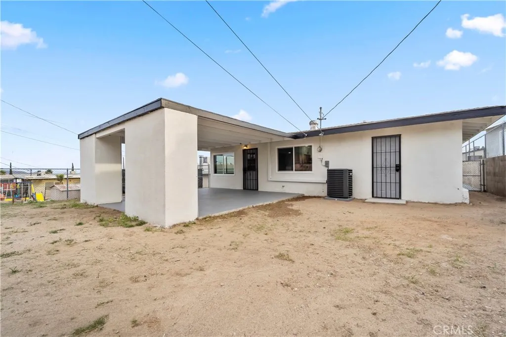 937 E Elizabeth Street, Barstow, CA 92311 - Photo 4 of 29, Barstow, CA