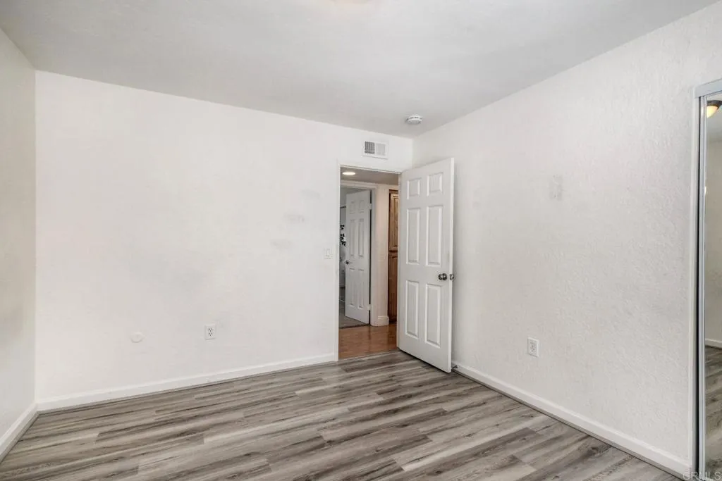 Photo #25: NDP2601710 Listing: Photo #25