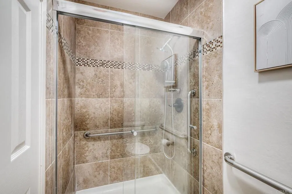 Photo #21: NDP2601710 Listing: Photo #21