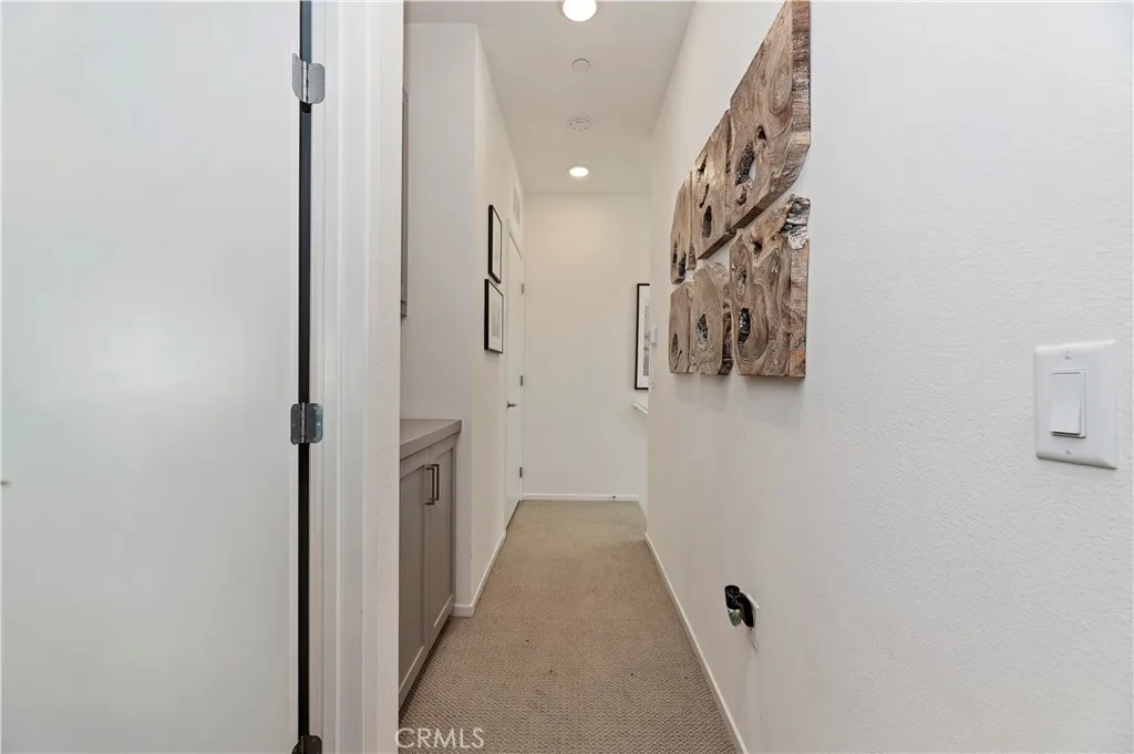 https://cdn.realtyfeed.com/cdn/127/306649775/b147e4a22d96479dad2737ee39ae4680.webp