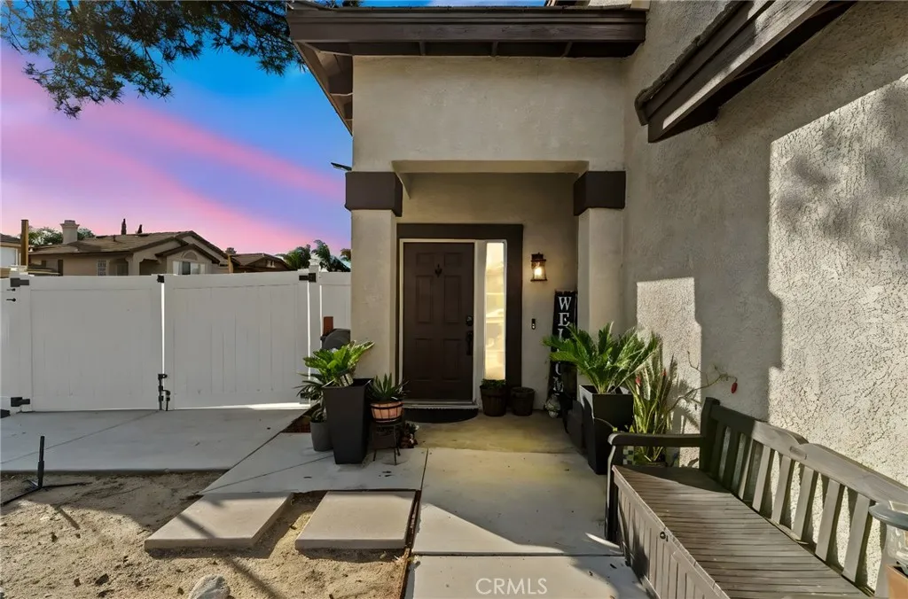 11466 Blackstone Court, Fontana, CA 92337 - Photo 3 of 29, Fontana, CA