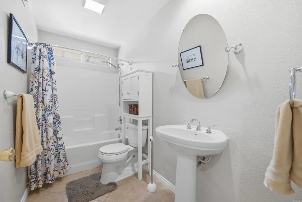 https://cdn.realtyfeed.com/cdn/127/306649816/c6222fecf9fb703a59d837139a2bb6df.webp