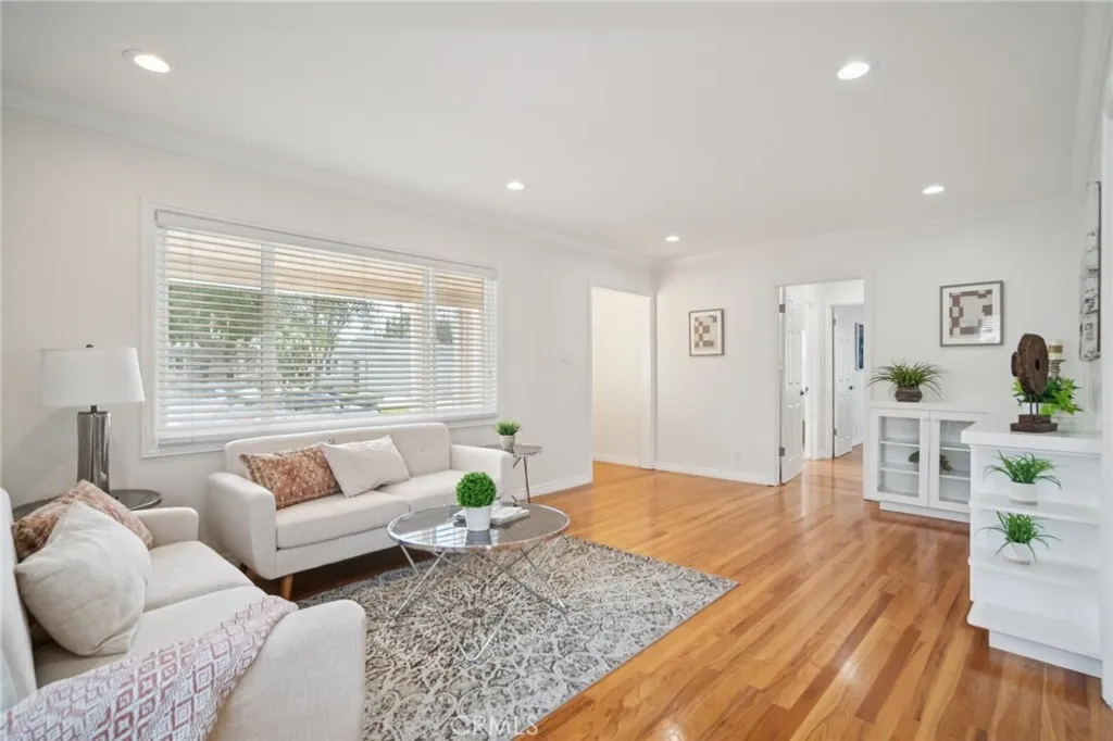 2523 Eckleson, Lakewood, CA 90712 - Photo 3 of 44, Lakewood, CA