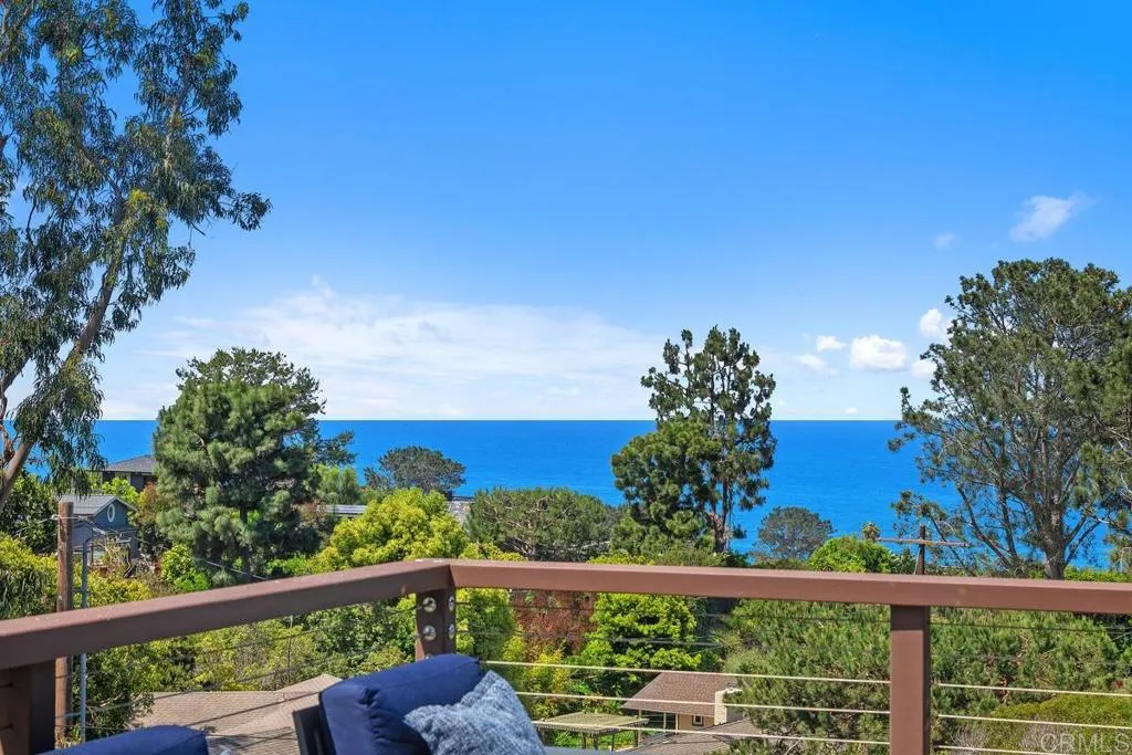 555 Amphitheatre Drive, Del Mar, CA, 92014