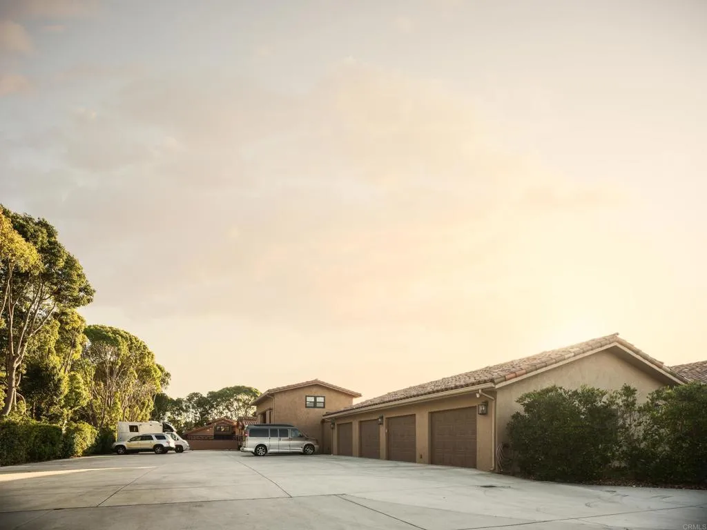 15731 Via De Santa Fe, Rancho Santa Fe, CA, 92067