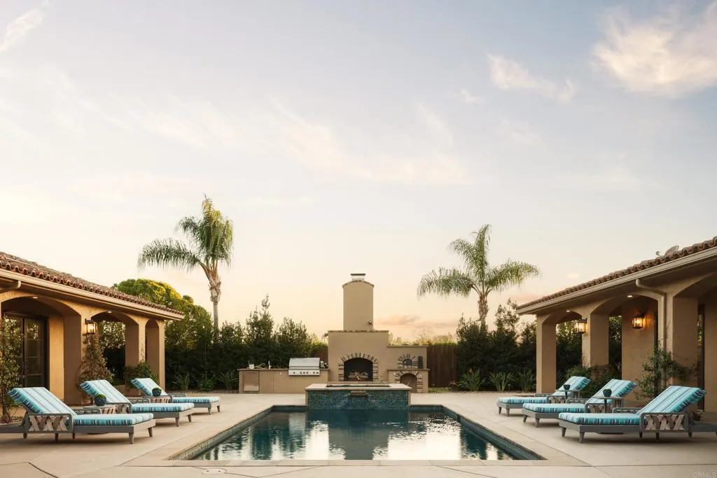 15731 Via De Santa Fe, Rancho Santa Fe, CA, 92067
