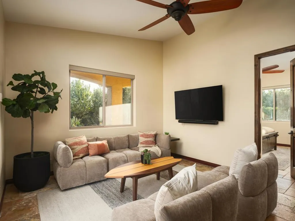 15731 Via De Santa Fe, Rancho Santa Fe, CA, 92067