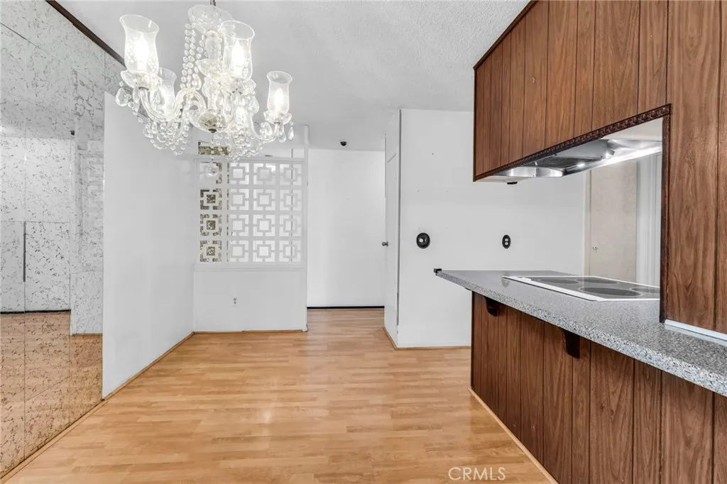 https://cdn.realtyfeed.com/cdn/127/306649876/8158727900e3cbb50b5f432e91820bcc.webp