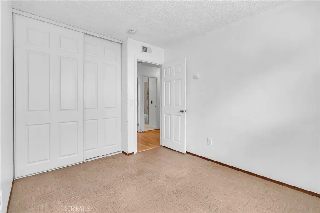 https://cdn.realtyfeed.com/cdn/127/306649876/e776d65419564090f5a2b59228a56d8a.webp