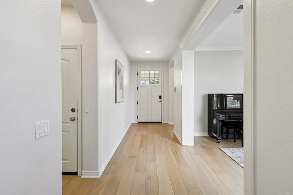 11493 Nantucket Pkwy, San Diego, CA 92130 - Photo 4 of 36, San Diego, CA