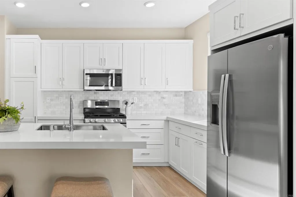 Photo #10: NDP2601728 Listing: Photo #10