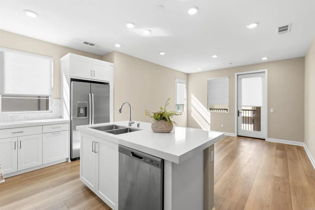 Photo #7: NDP2601728 Listing: Photo #7