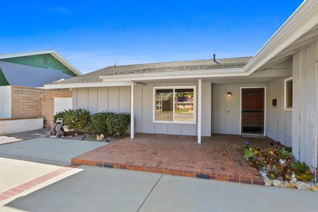 24842 Calle El Toro Grande, Lake Forest, CA 92630 - Photo 5 of 35, Lake Forest, CA