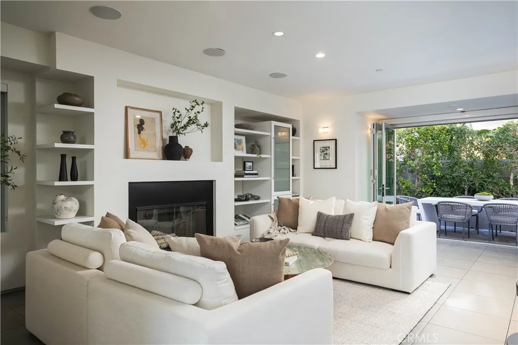 520 11th Street, Huntington Beach, CA, 92648