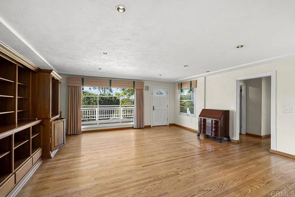 https://cdn.realtyfeed.com/cdn/127/306650032/0b2c51196cd42905f0055c2f7599803c.webp