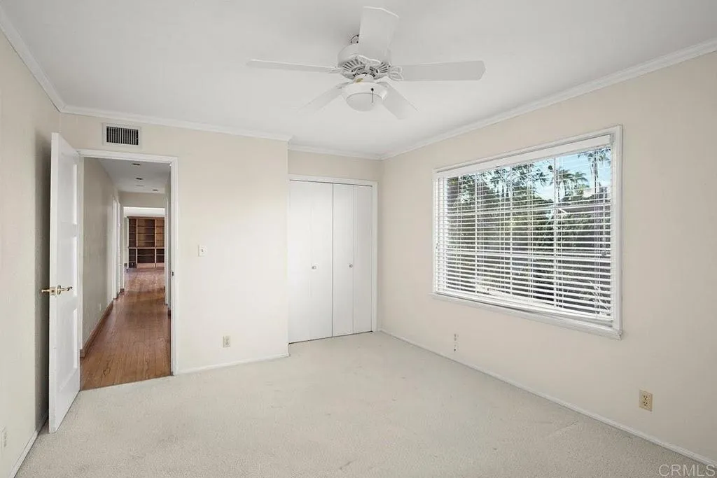 https://cdn.realtyfeed.com/cdn/127/306650032/31ee83413b143a84be95aedc6d2e7222.webp