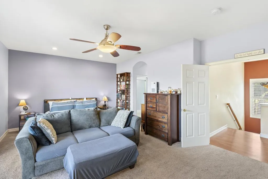 https://cdn.realtyfeed.com/cdn/127/306650044/0acf0470334d6c7f6306718b2fe2016e.webp