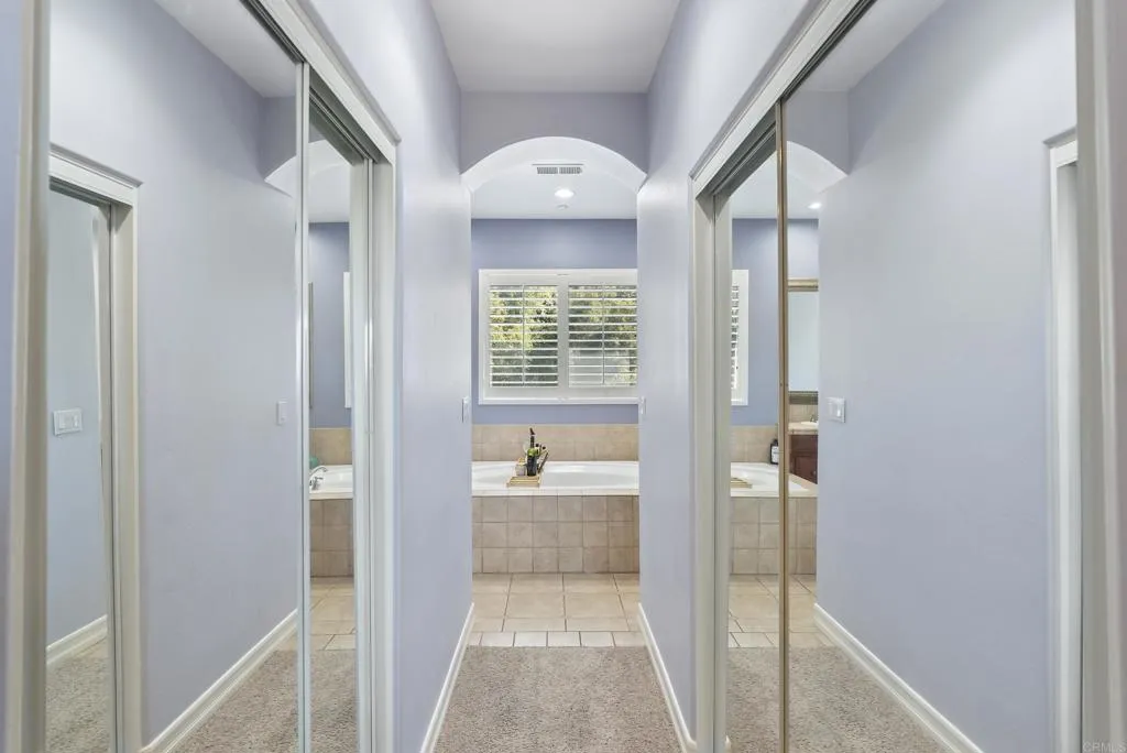 https://cdn.realtyfeed.com/cdn/127/306650044/1791b6f7e727904b89912f5b126a53c0.webp