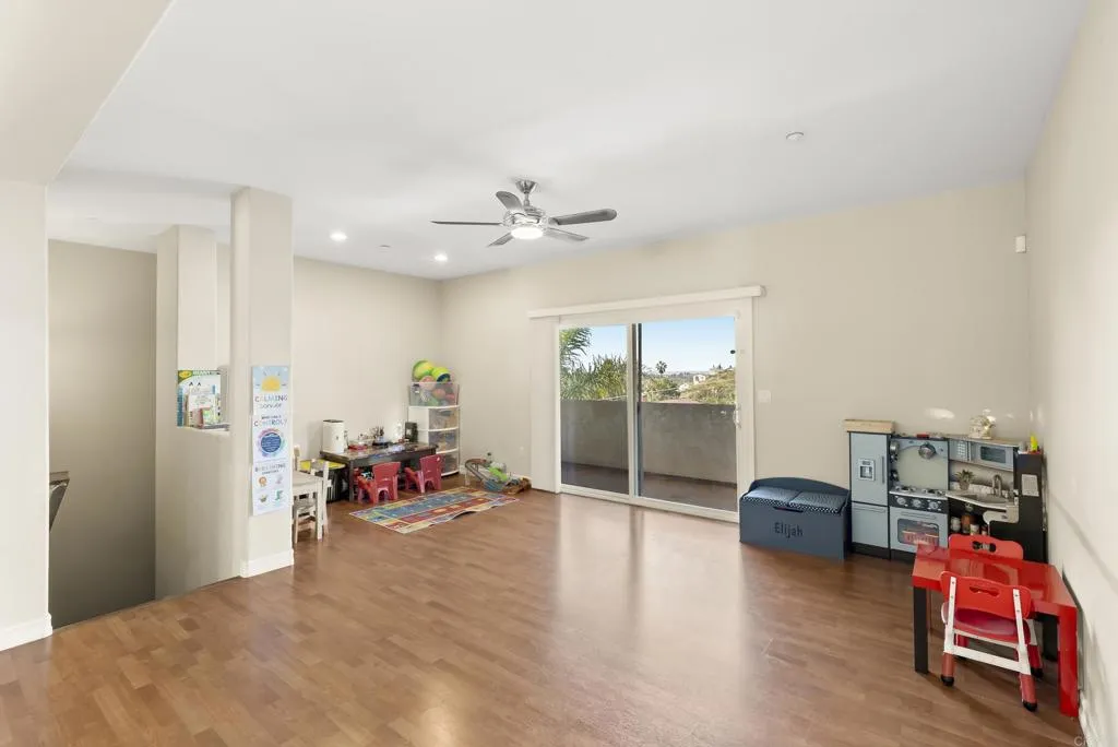 https://cdn.realtyfeed.com/cdn/127/306650044/8ded0912b57a14416bc6bf4637738530.webp