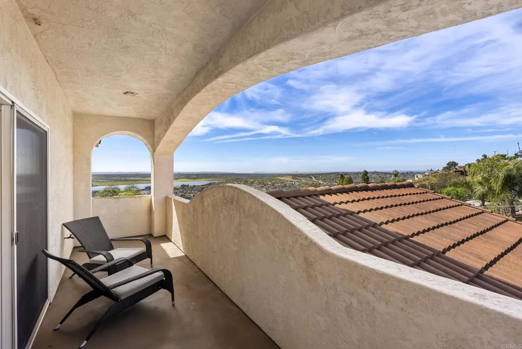 https://cdn.realtyfeed.com/cdn/127/306650044/c311420f311f5b5c9e46827a76c24cda.webp