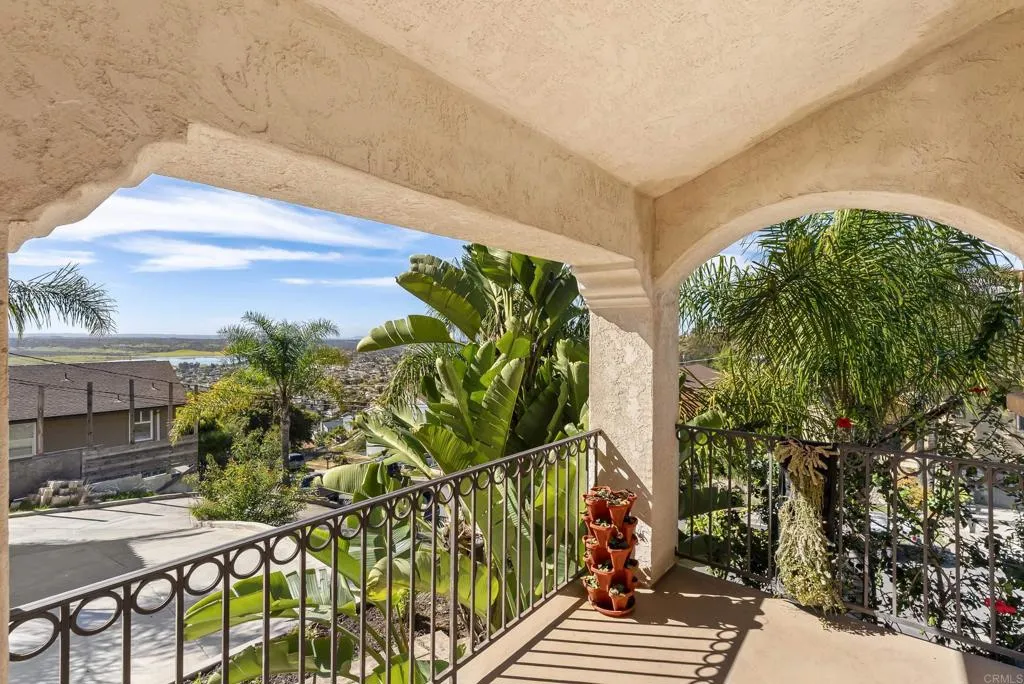 https://cdn.realtyfeed.com/cdn/127/306650044/d539c2231cce31097bd04f710e9c8097.webp