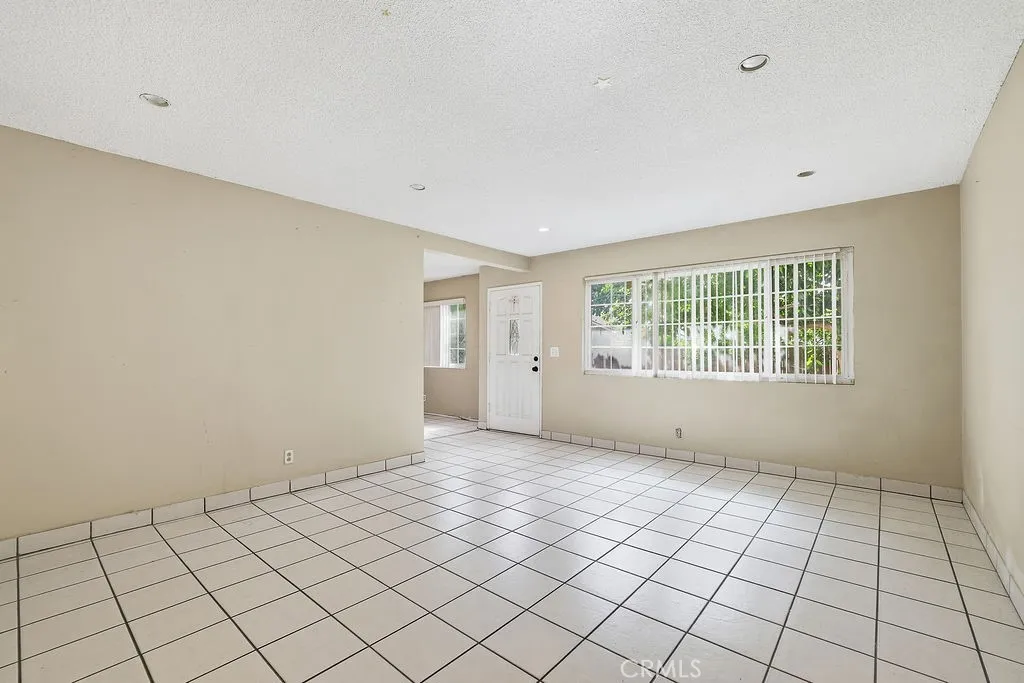 726 Weelo Drive, Costa Mesa, CA 92627 - Photo 3 of 41, Costa Mesa, CA