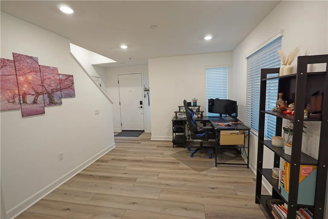 Photo #5: TR26035780 Listing: Photo #5