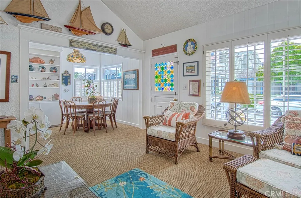 209 Agate, Newport Beach, CA, 92662