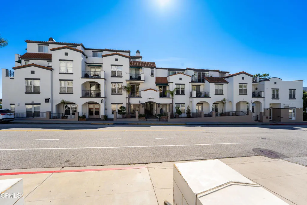 436 Poli Street Unit 308, Ventura, CA 93001 - Main photo, Ventura, CA