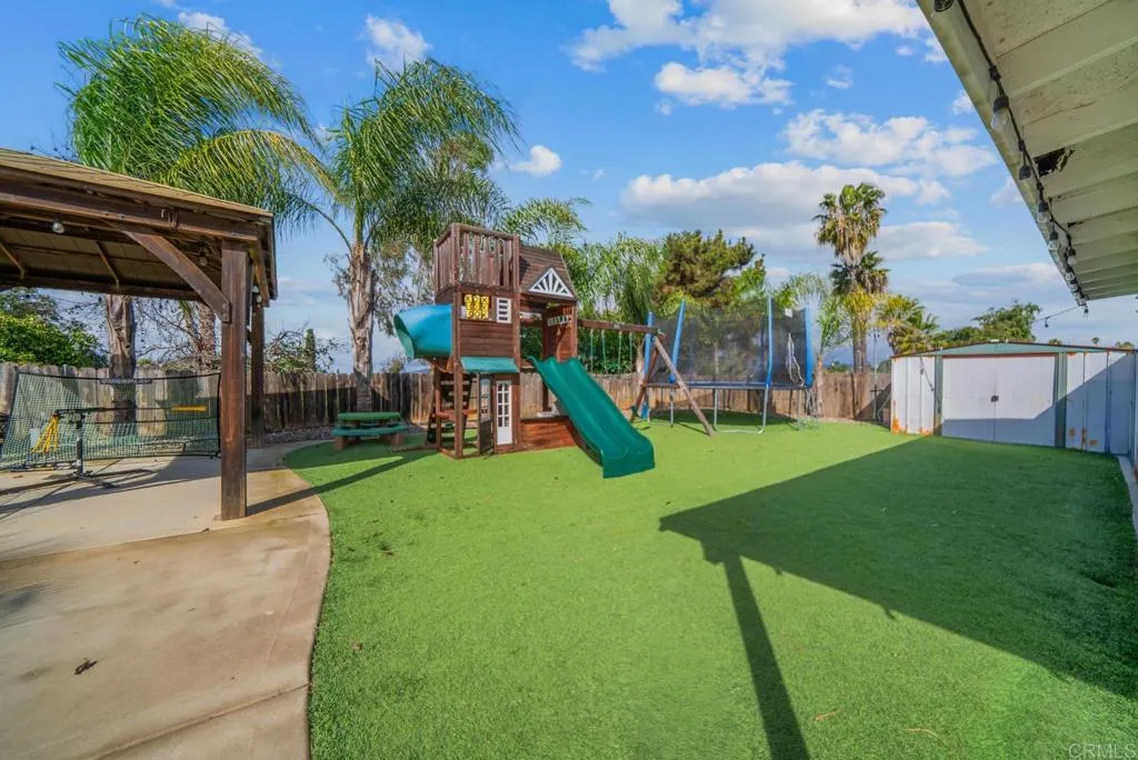 https://cdn.realtyfeed.com/cdn/127/306650100/5233067017f93c512eec3aa3daf1cab5.webp