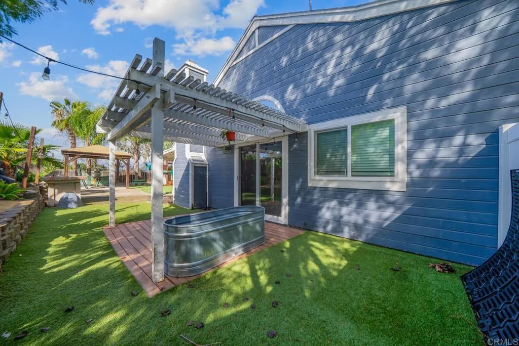https://cdn.realtyfeed.com/cdn/127/306650100/72c6c384d21de66243e26c0cc6ba98dc.webp